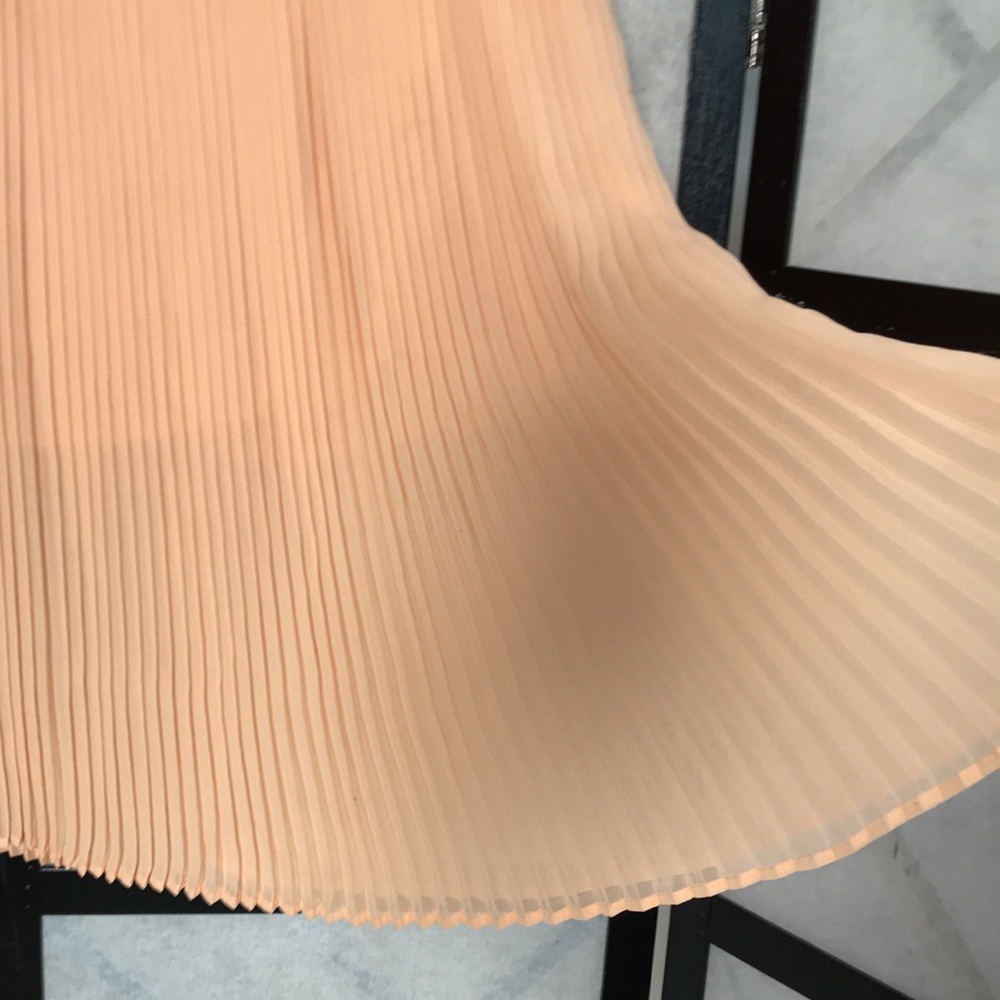 💖Peach Pleaded Skirt💖 - Picture 4 of 14